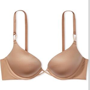 Victoria’s Secret Bombshell Smooth Push-Up Bra
